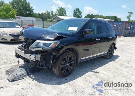 2017 Nissan Pathfinder Sl z USA, uszkodzony, nr VIN 5N1DR2MM8HC908511